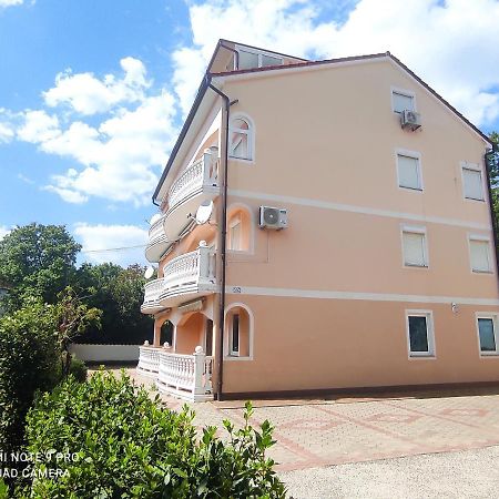 Apartment Stella Crikvenica Exterior foto